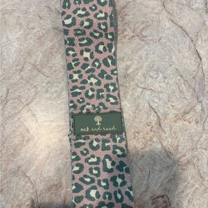 Oak and Reed Leopard Print Stretch Band - Pink & Green